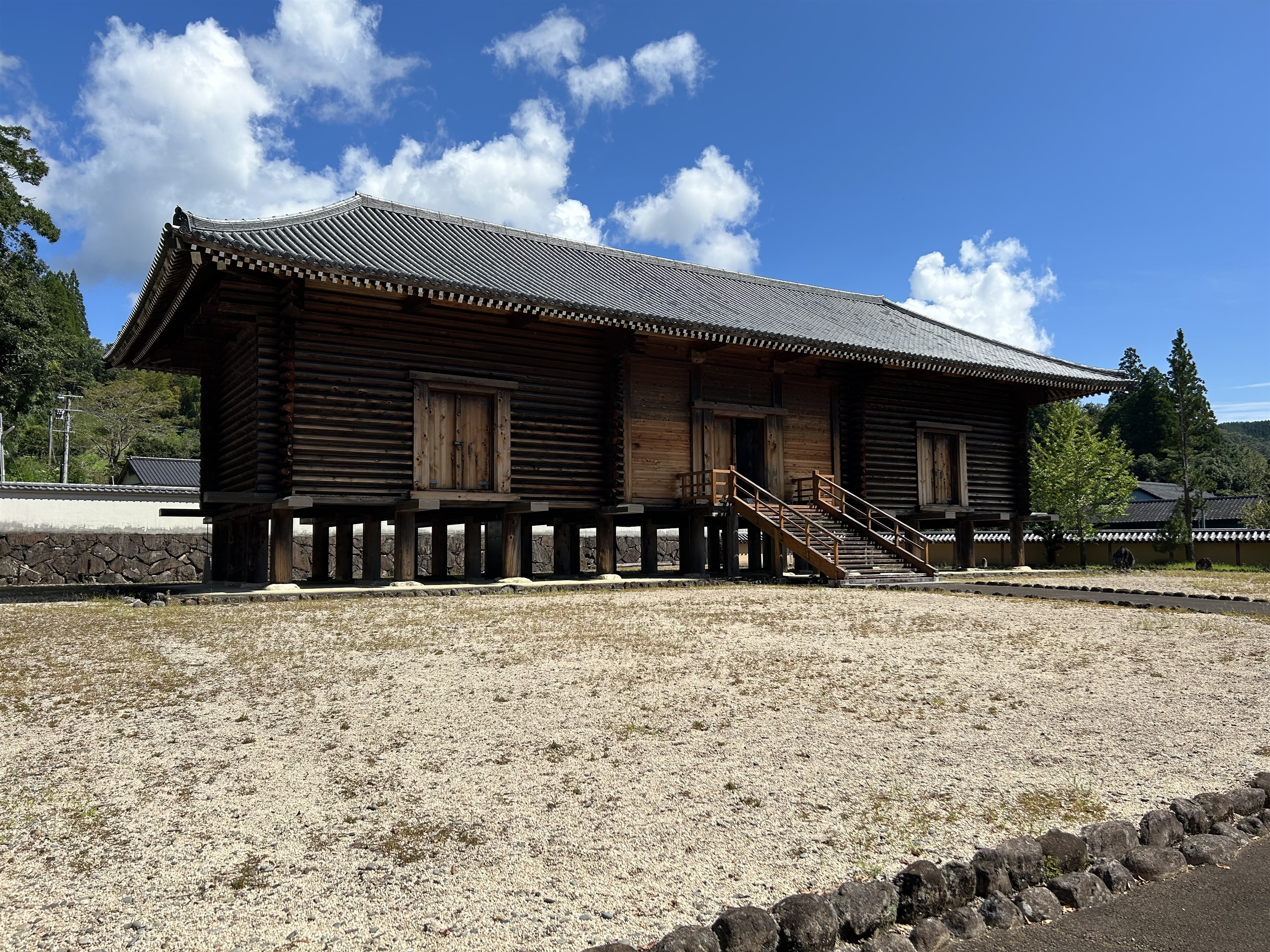 西の正倉院